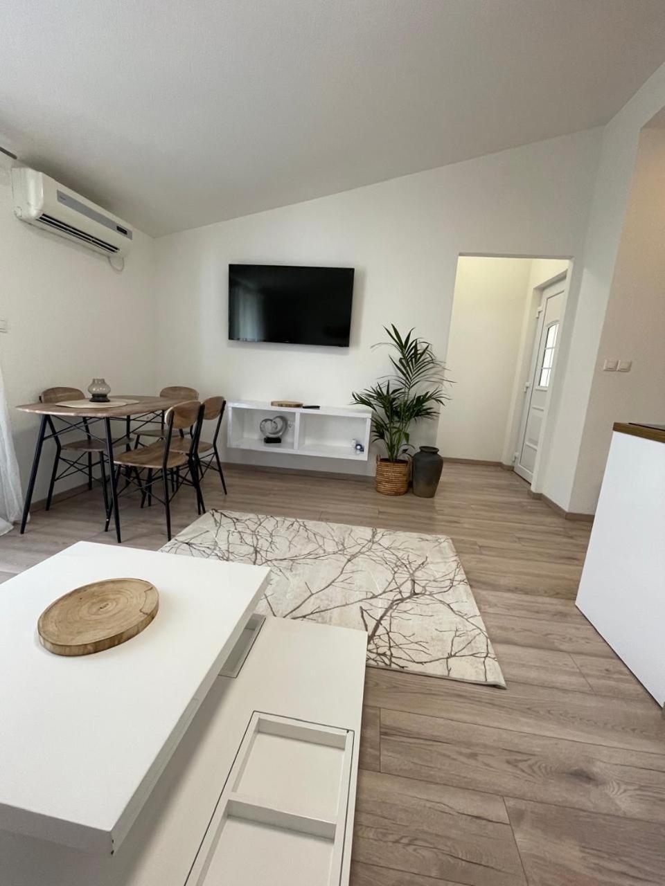 Apartman Suzana Sindija Bibinje Luaran gambar